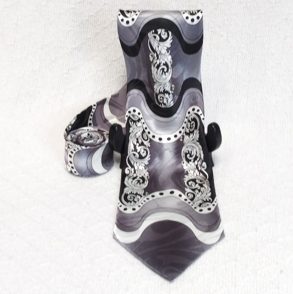 Gianni Black White Scroll Neck Tie